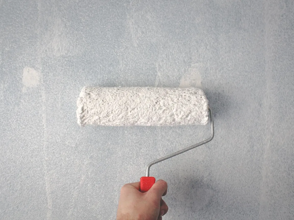 Indicative image of interior decorating in progress. Not a photograph of an SG job.